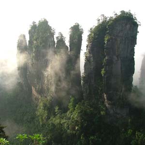 喜樂Q線：天門山、土家風情園喜樂一日游