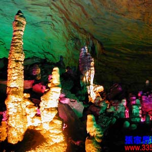 喜樂J線：張家界、鳳凰古城、天子山、猛洞河漂流、芙蓉鎮(zhèn)三晚四日游