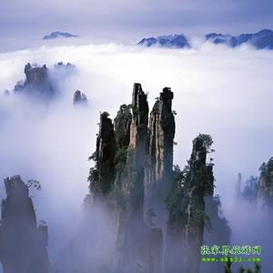 暑期夏令營(yíng)湘西精華旅游線路：長(zhǎng)沙、韶山、張家界、鳳凰純玩8日游